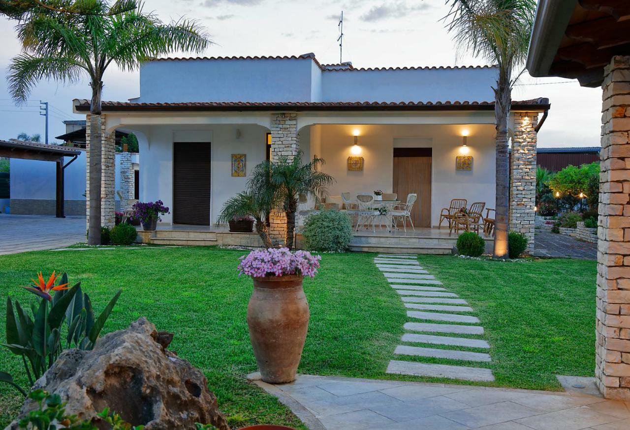 Villa Araucaria Партинико Экстерьер фото
