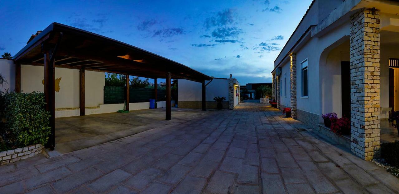Villa Araucaria Партинико Экстерьер фото